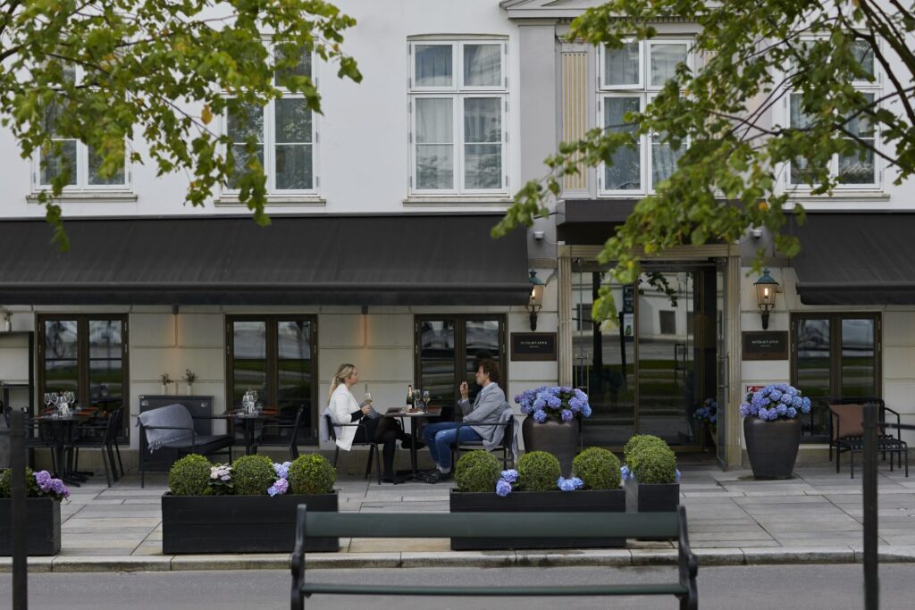 Outdoor dining area at Hotel Skt. Annæ