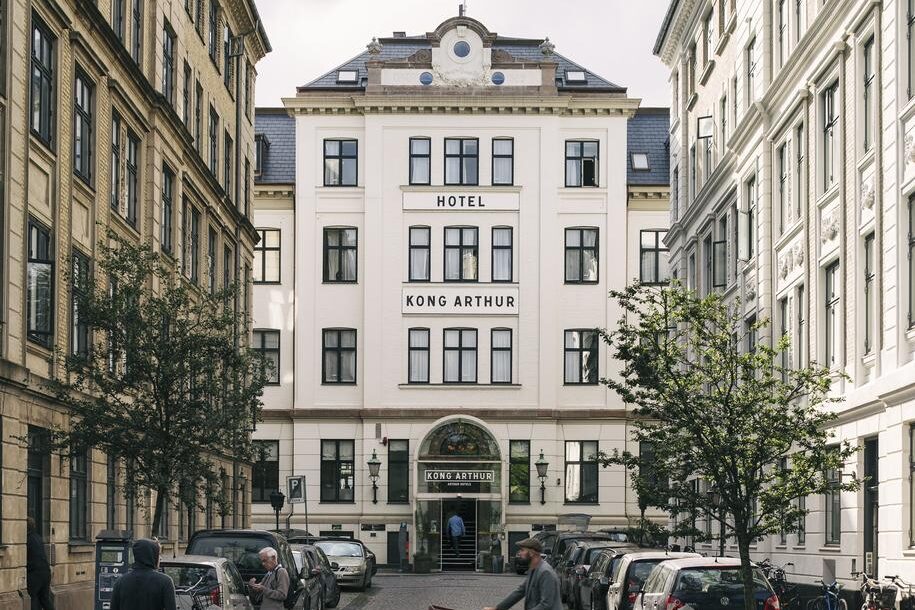 facade of Hotel Kong Arthur in Copenhagen